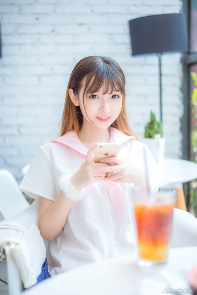 你可以打我脸，也可以叫我滚远点，但也别忘了大哥从良前的阴险。